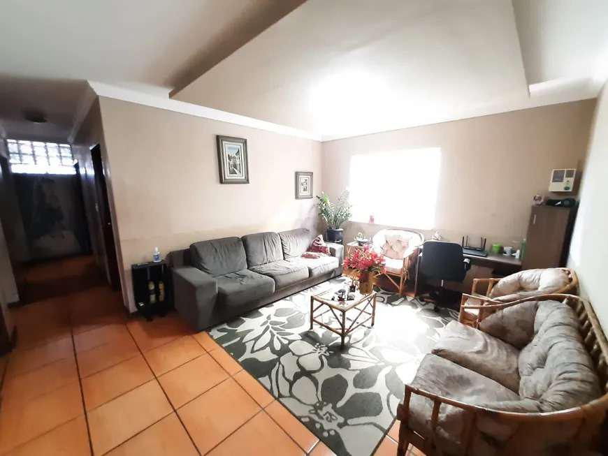 Casa, Planalto, 6 Quartos, 2 Vagas, 1 Suíte
