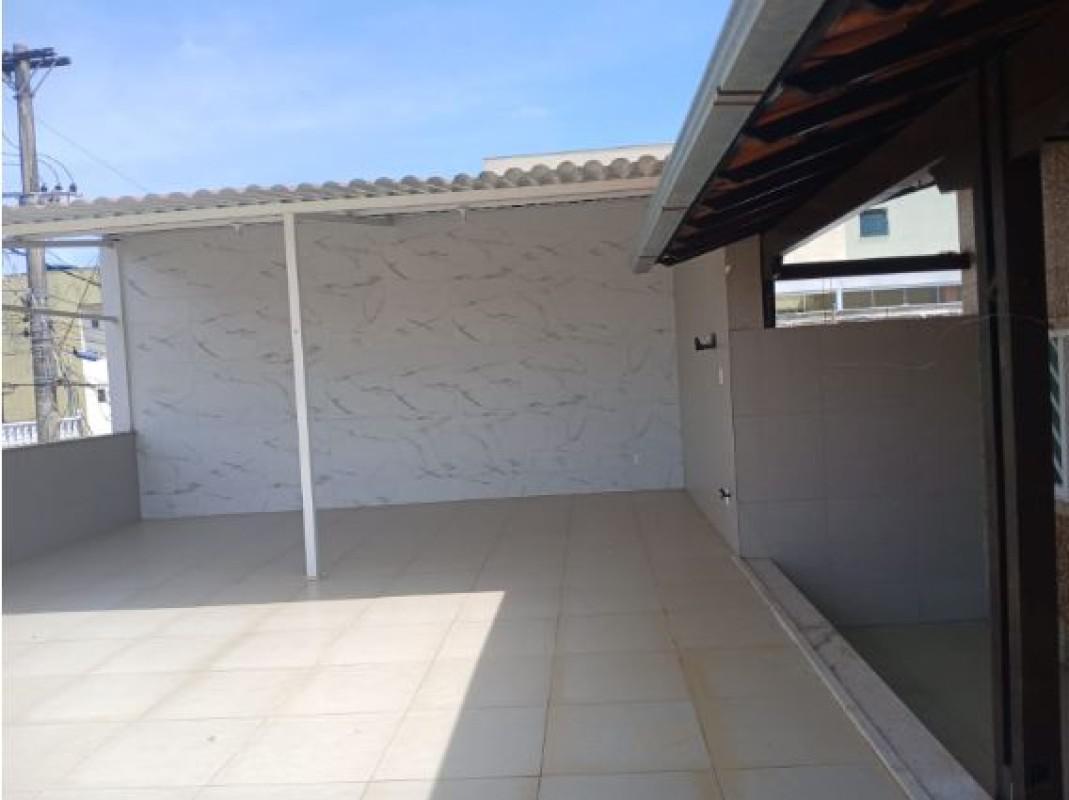 Casa, Floramar, 2 Quartos, 1 Vaga, 1 Suíte