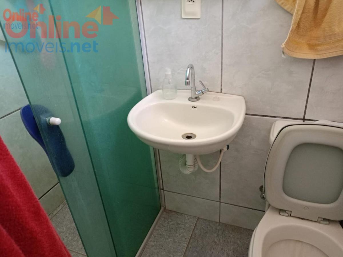 Casa, Dom Pedro I, 1 Quarto, 0 Vaga, 0 Suíte
