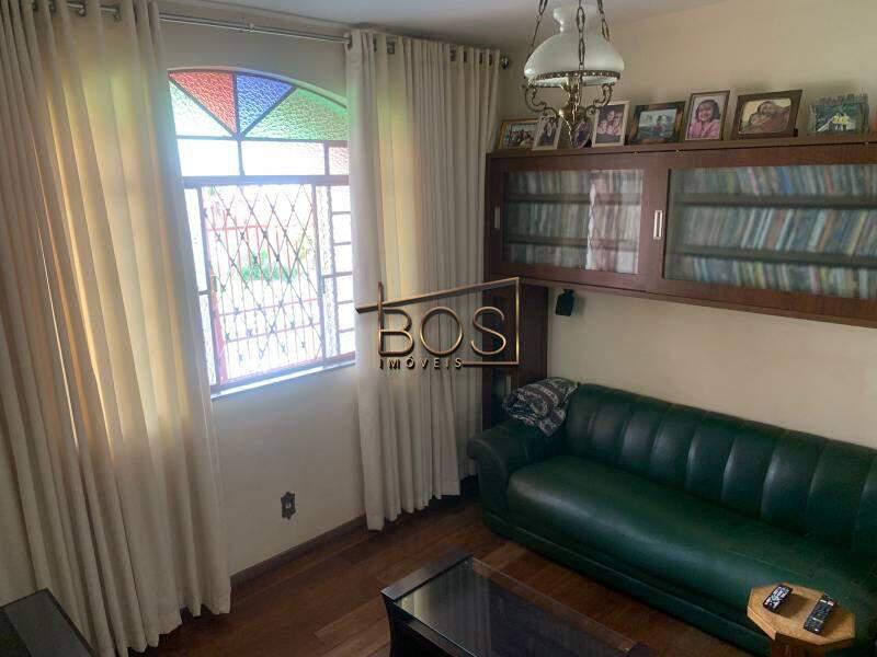 Casa, Cidade Nova, 3 Quartos, 3 Vagas, 1 Suíte