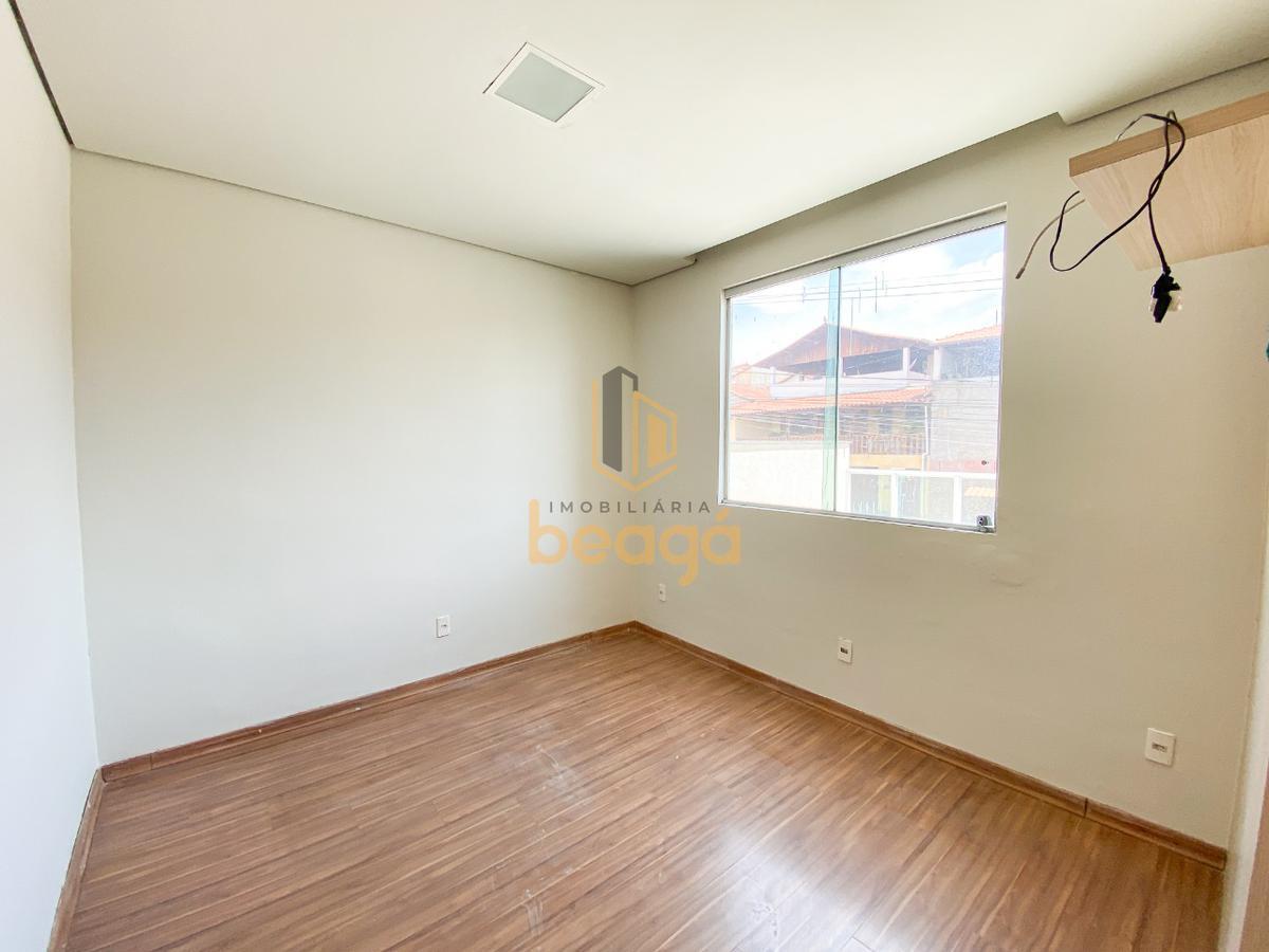Casa, Parque Turistas, 4 Quartos, 2 Vagas, 2 Suítes