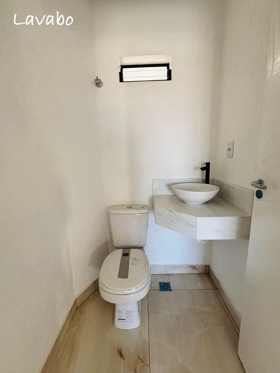 Casa, Cabral, 3 Quartos, 3 Vagas, 1 Suíte