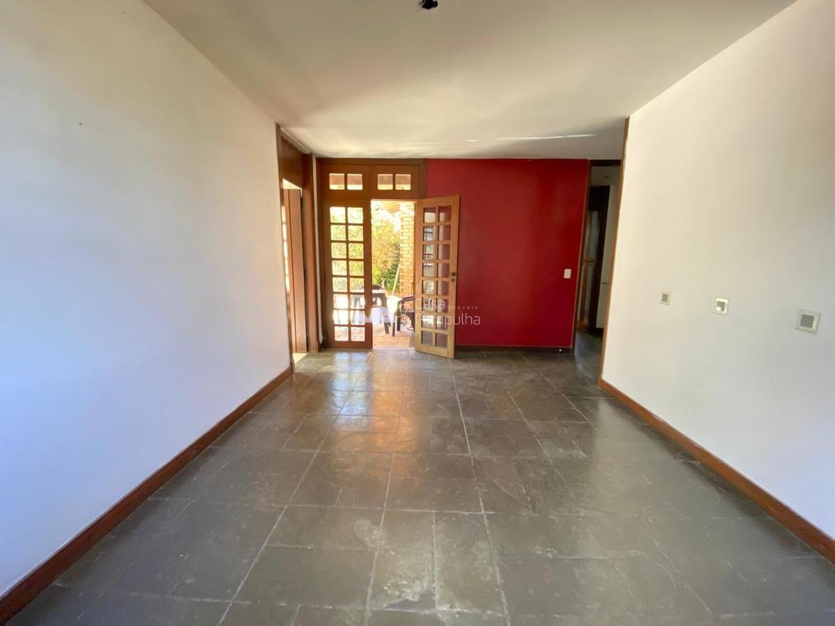 Casa, Braúnas, 3 Quartos, 8 Vagas, 1 Suíte