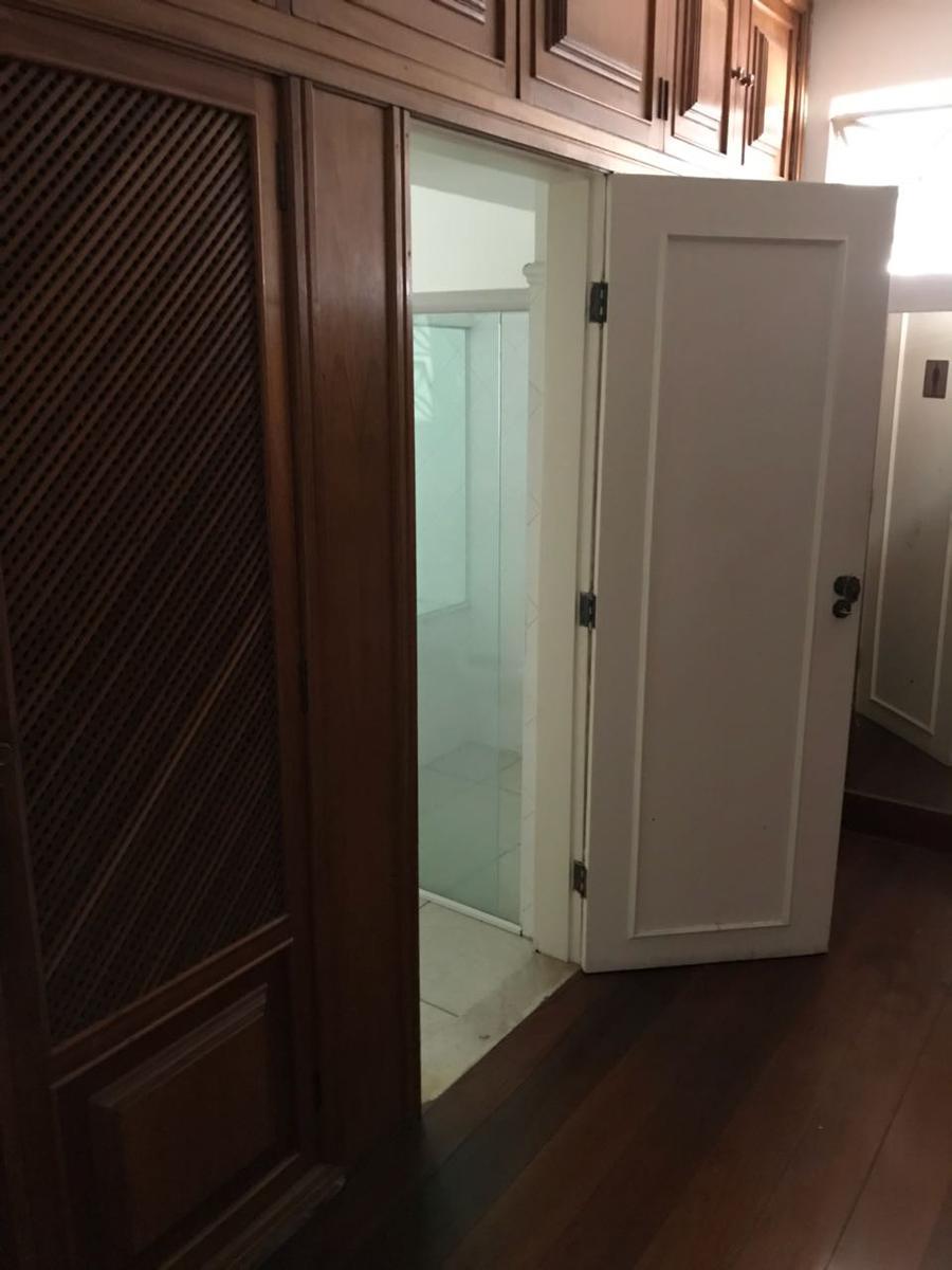 Casa Comercial, Cruzeiro, 0 Quarto, 0 Vaga