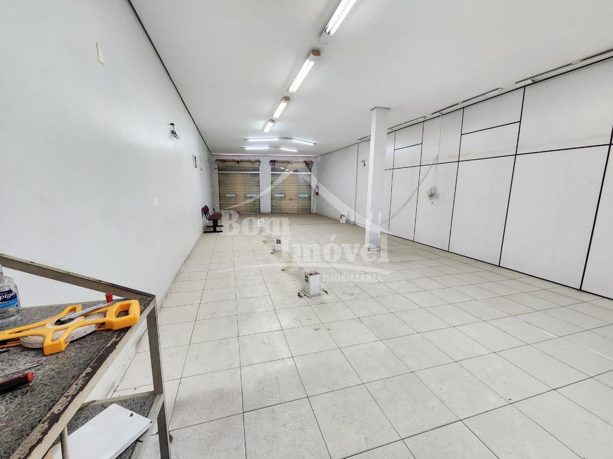 Andar, Centro, 0 Quarto, 0 Vaga