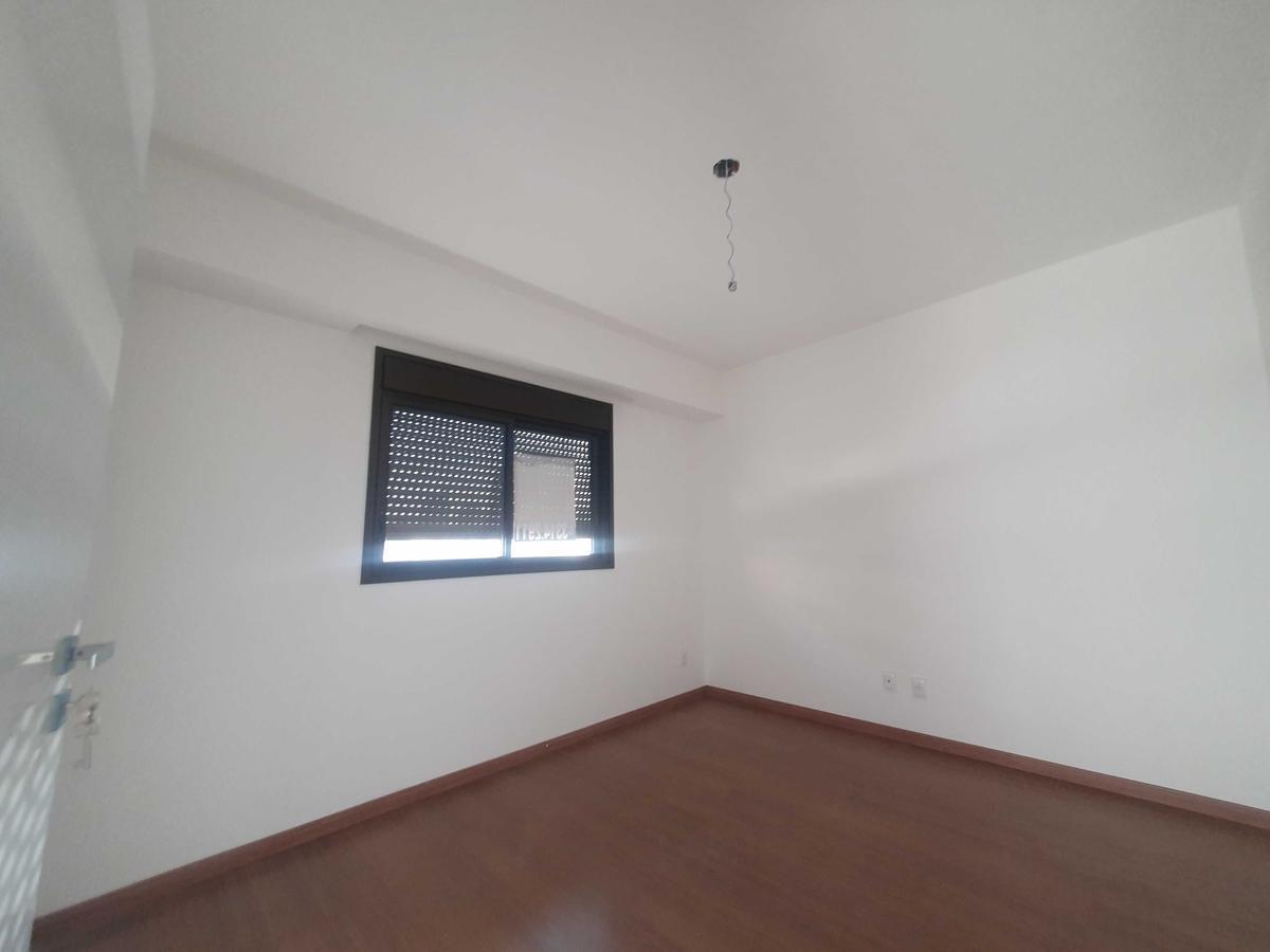 Apartamento, Prado, 3 Quartos, 2 Vagas, 1 Suíte