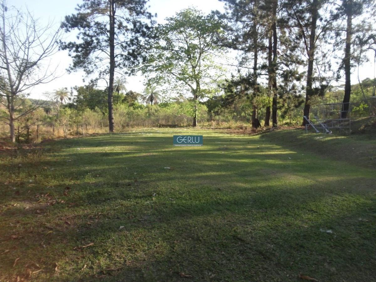 Rural, Pimentas, 4 Quartos, 10 Vagas, 1 Suíte