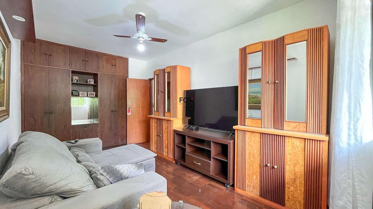Casa, Serra, 4 Quartos, 2 Vagas, 2 Suítes