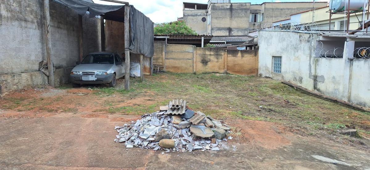 Lote, Centro, 0 Quarto, 0 Vaga