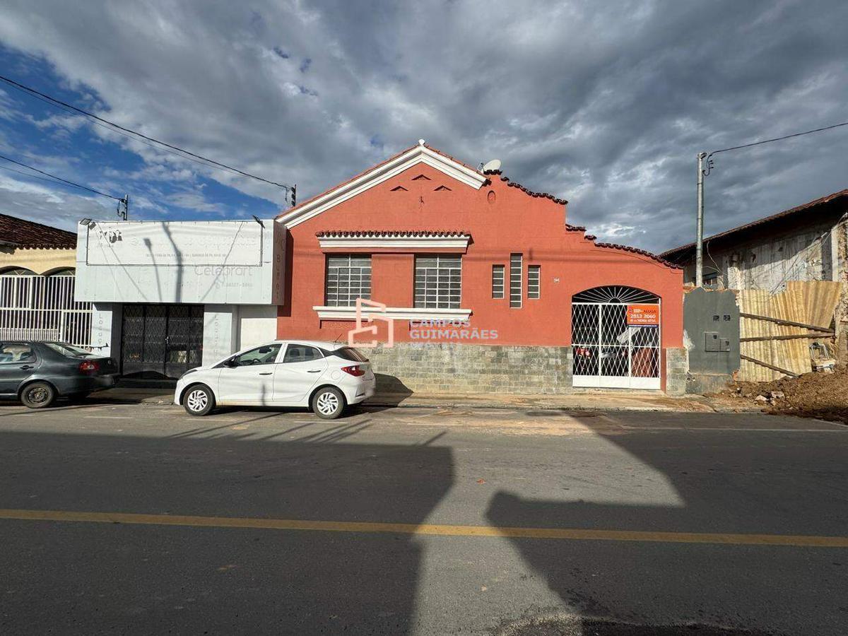 Casa, Centro, 3 Quartos, 1 Vaga, 1 Suíte