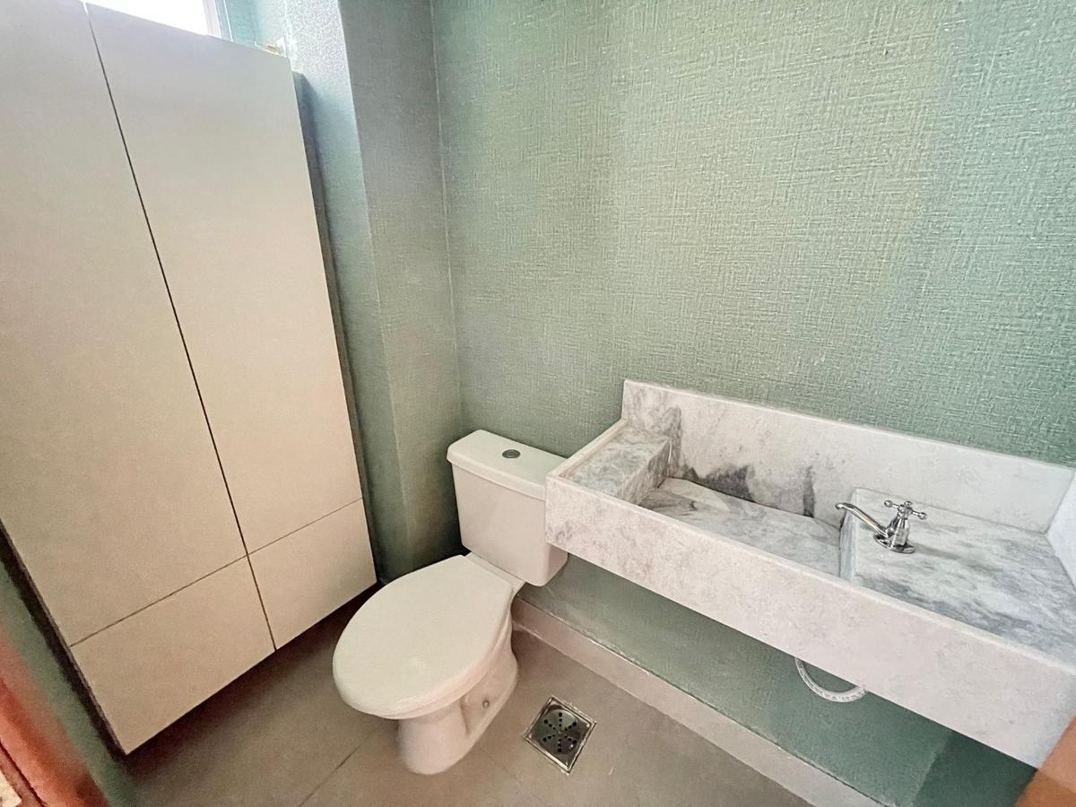 Sala, Liberdade, 0 Quarto, 2 Vagas