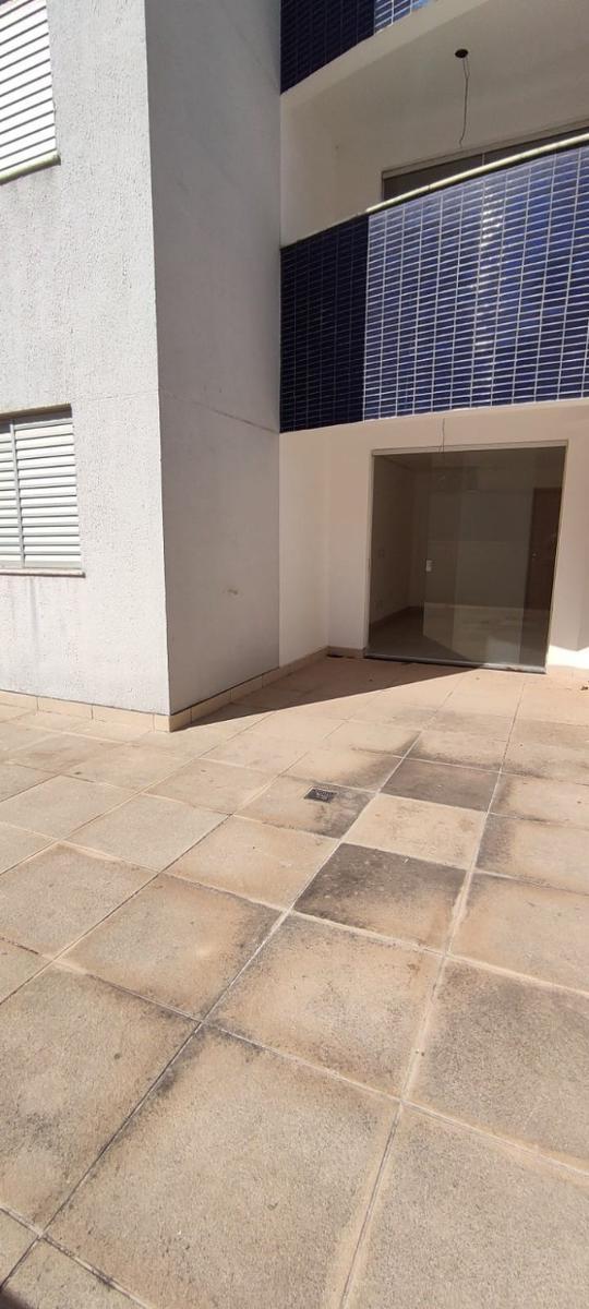Apartamento, Serrano, 3 Quartos, 2 Vagas, 1 Suíte