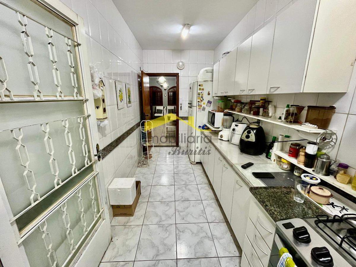 Casa, Buritis, 3 Quartos, 2 Vagas, 1 Suíte