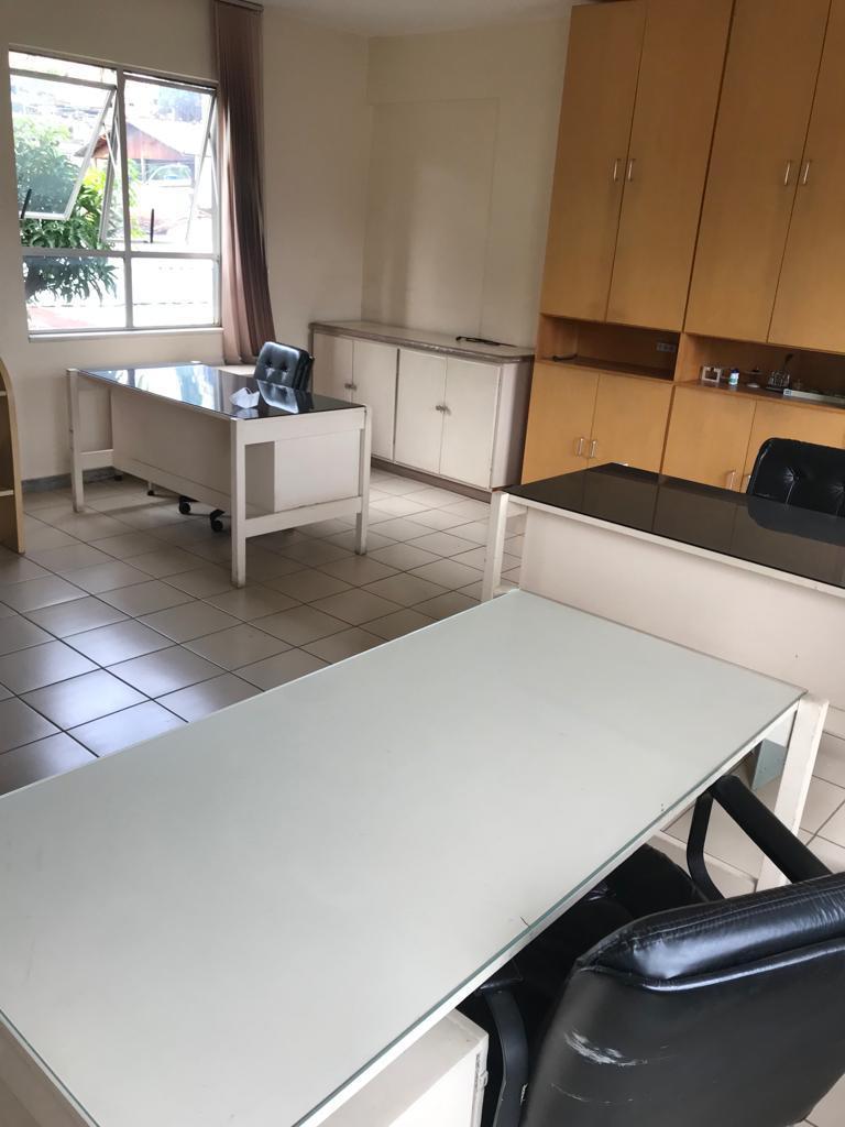 Sala, Estoril, 0 Quarto, 1 Vaga