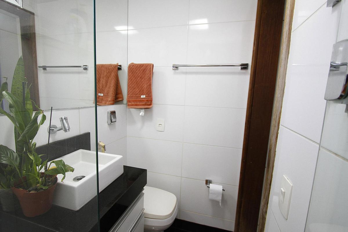 Apartamento, Coração de Jesus, 2 Quartos, 1 Vaga, 1 Suíte