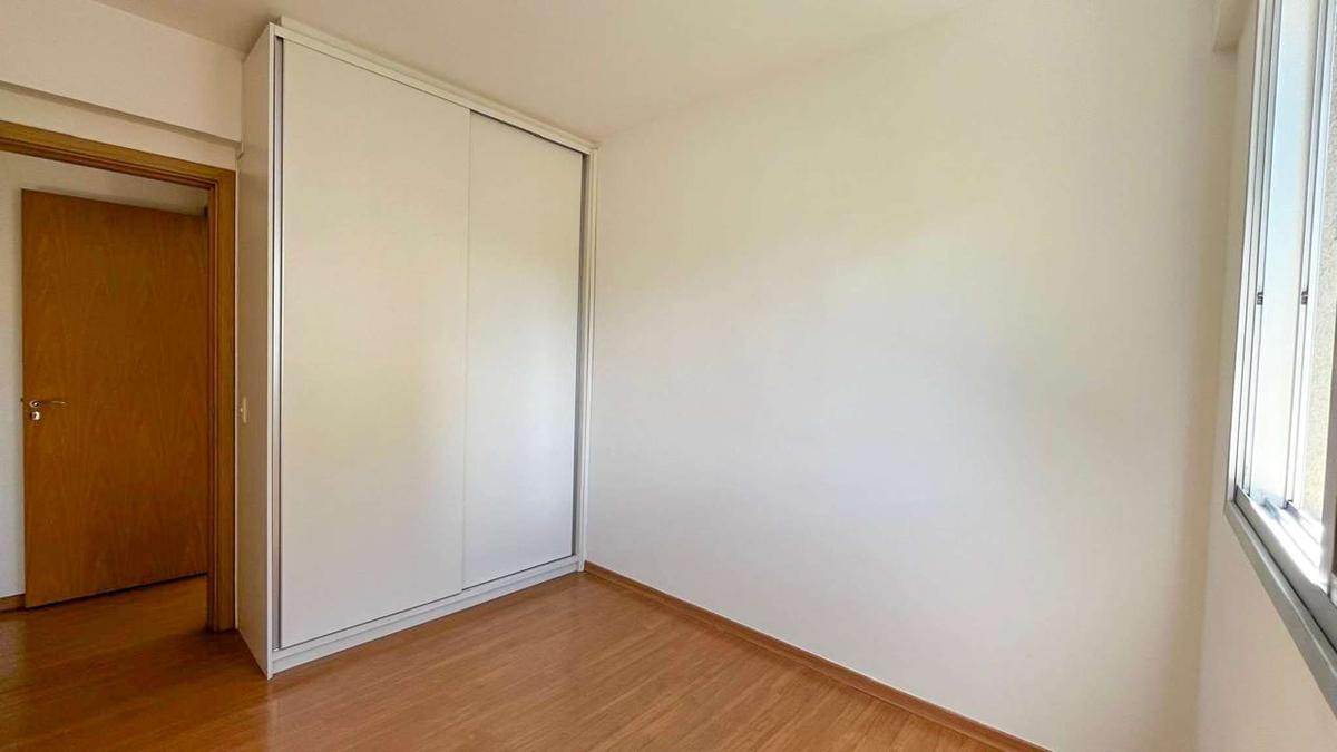 Apartamento, Estoril, 3 Quartos, 2 Vagas, 1 Suíte