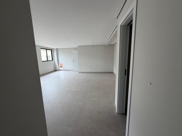 Apartamento, Cruzeiro, 3 Quartos, 2 Vagas, 3 Suítes
