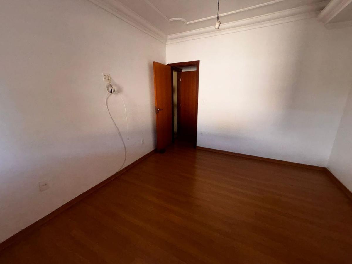 Casa, Nova Floresta, 6 Quartos, 3 Vagas, 4 Suítes