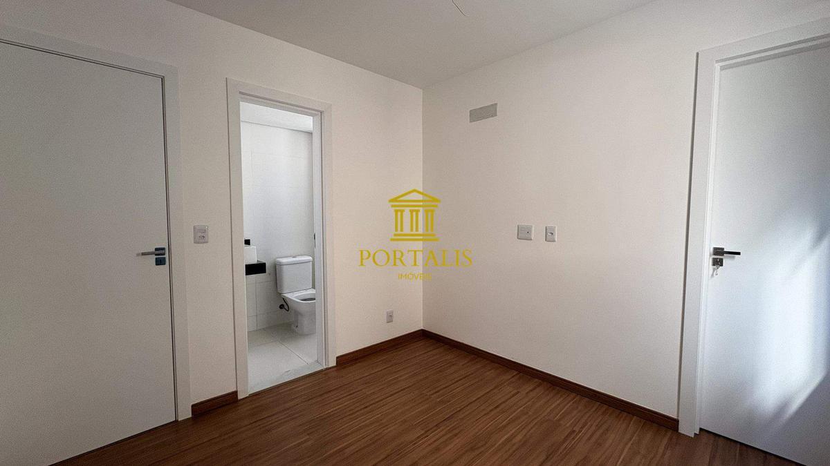 Apartamento, Vila Paris, 2 Quartos, 2 Vagas, 1 Suíte