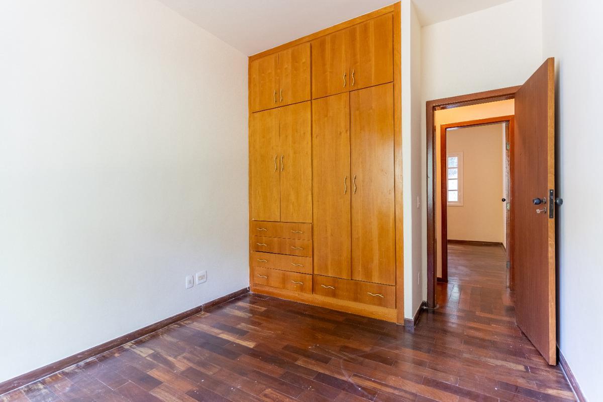 Casa, São Sebastião das Águas Claras, 4 Quartos, 5 Vagas, 3 Suítes