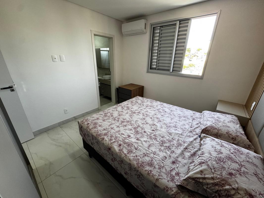 Cobertura, Sagrada Família, 2 Quartos, 2 Vagas, 1 Suíte