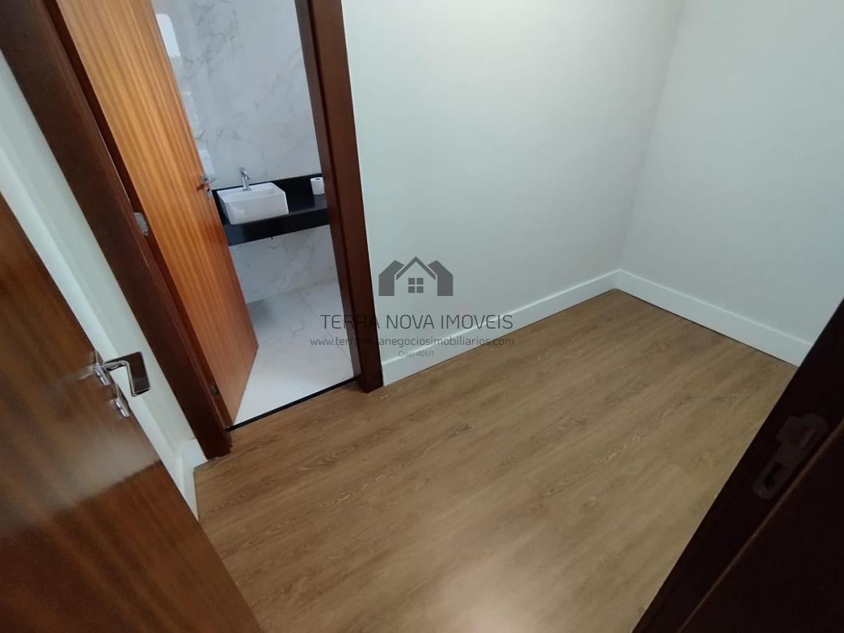 Casa em Condomínio, Village do Gramado I, 4 Quartos