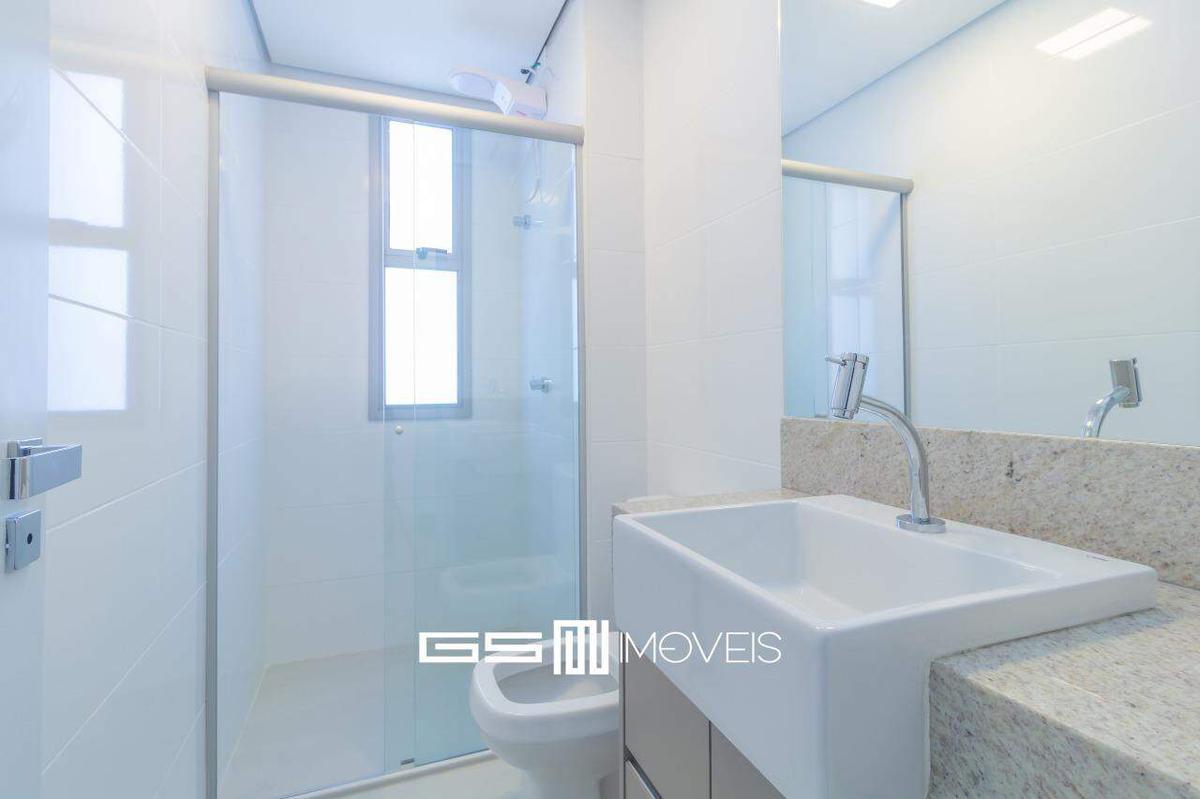 Apartamento, Sagrada Família, 3 Quartos, 2 Vagas, 1 Suíte