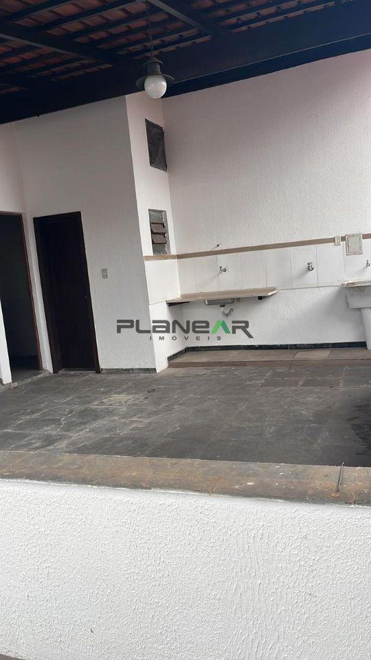 Casa Comercial, Jardim Riacho das Pedras, 3 Quartos, 2 Vagas, 1 Suíte