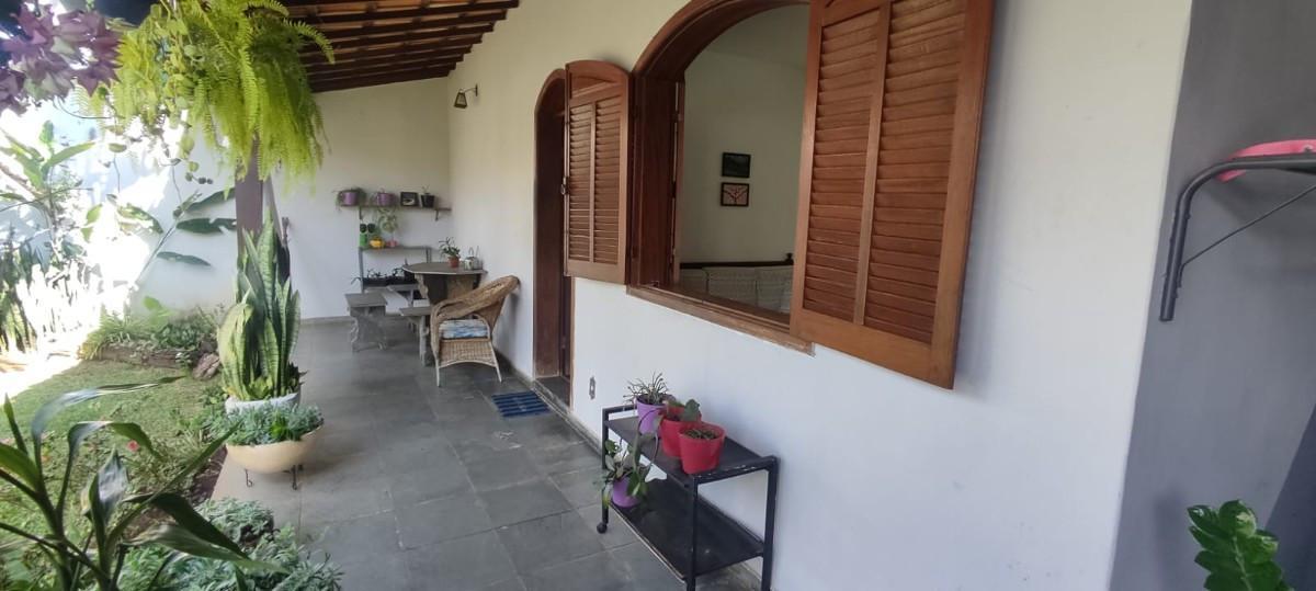Casa, Paquetá, 3 Quartos, 3 Vagas, 1 Suíte