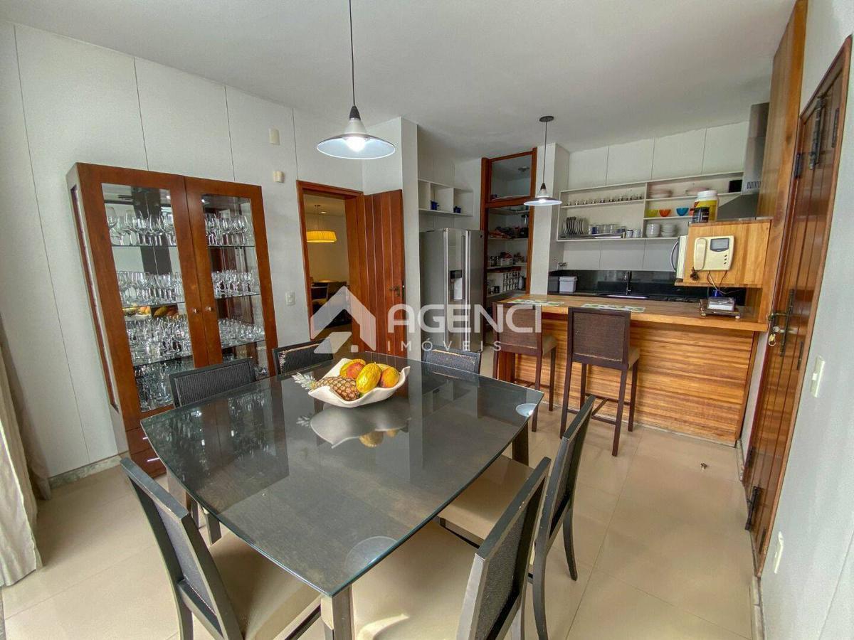 Casa, Bandeirantes (pampulha), 5 Quartos, 0 Vaga, 5 Suítes