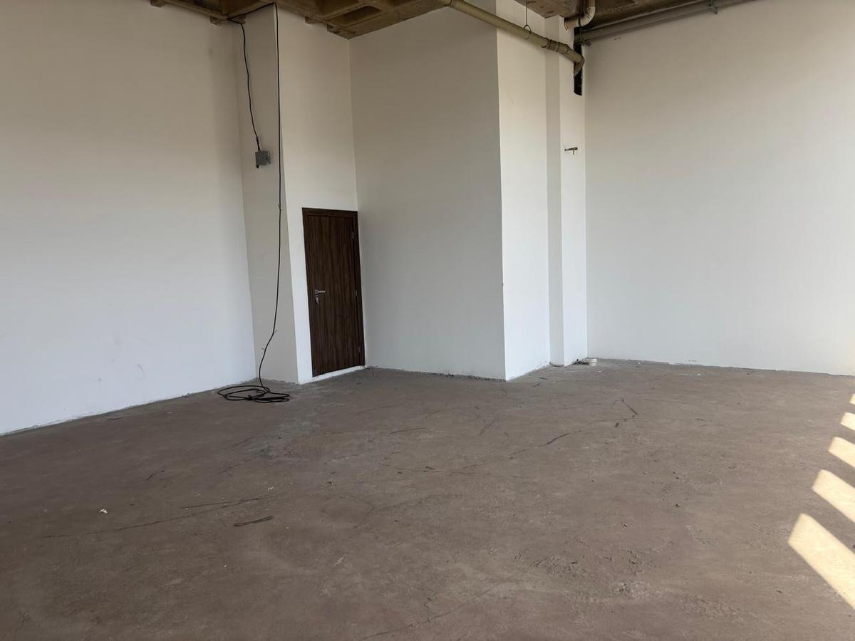 Sala, Estoril, 0 Quarto, 0 Vaga