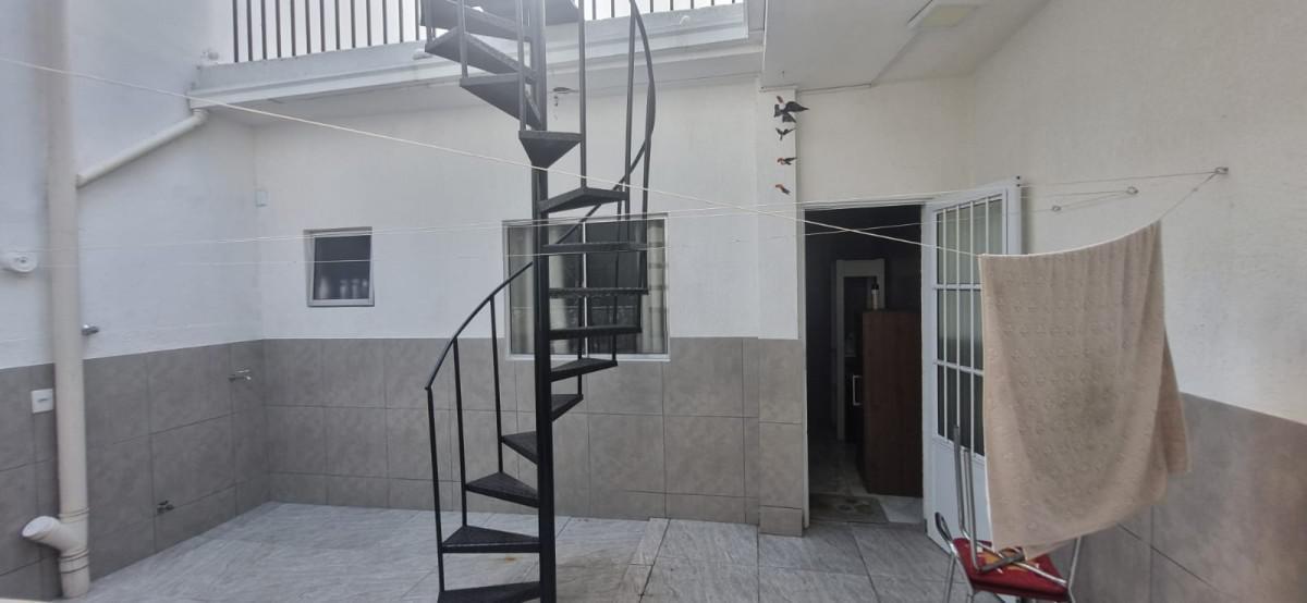 Casa, Horto, 4 Quartos, 2 Vagas, 1 Suíte