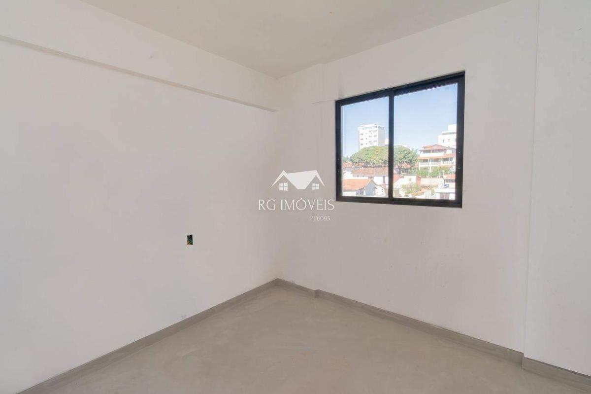 Apartamento, Barreiro, 3 Quartos, 2 Vagas, 1 Suíte
