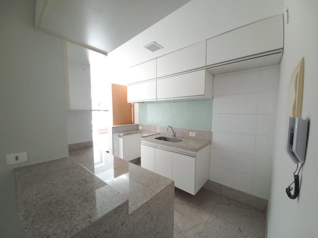 Apartamento, Funcionários, 2 Quartos, 2 Vagas, 1 Suíte