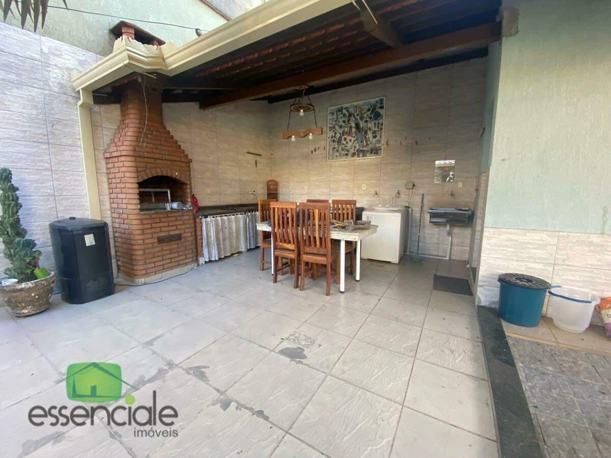 Casa, Fonte Grande, 3 Quartos, 6 Vagas, 2 Suítes