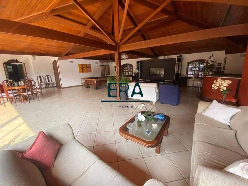 Casa, Santa Lúcia, 5 Quartos, 4 Vagas, 3 Suítes