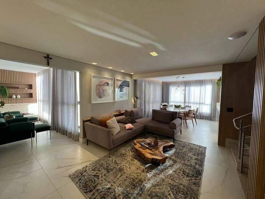 Casa, Buritis, 3 Quartos, 4 Vagas, 1 Suíte