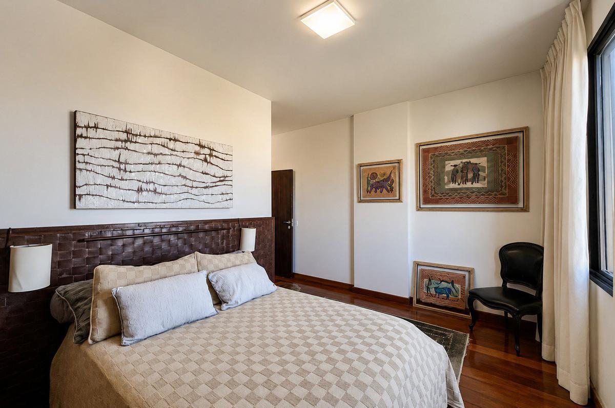 Apartamento, Luxemburgo, 4 Quartos, 4 Vagas, 2 Suítes