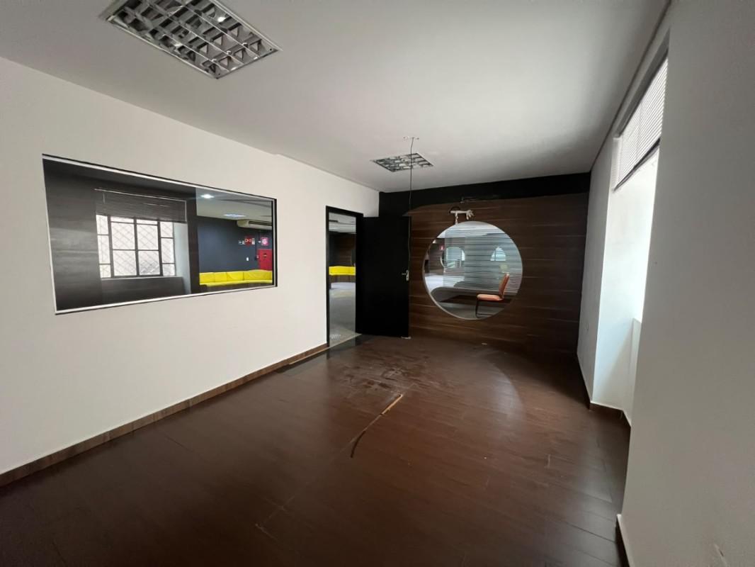 Andar, Centro, 0 Quarto, 0 Vaga