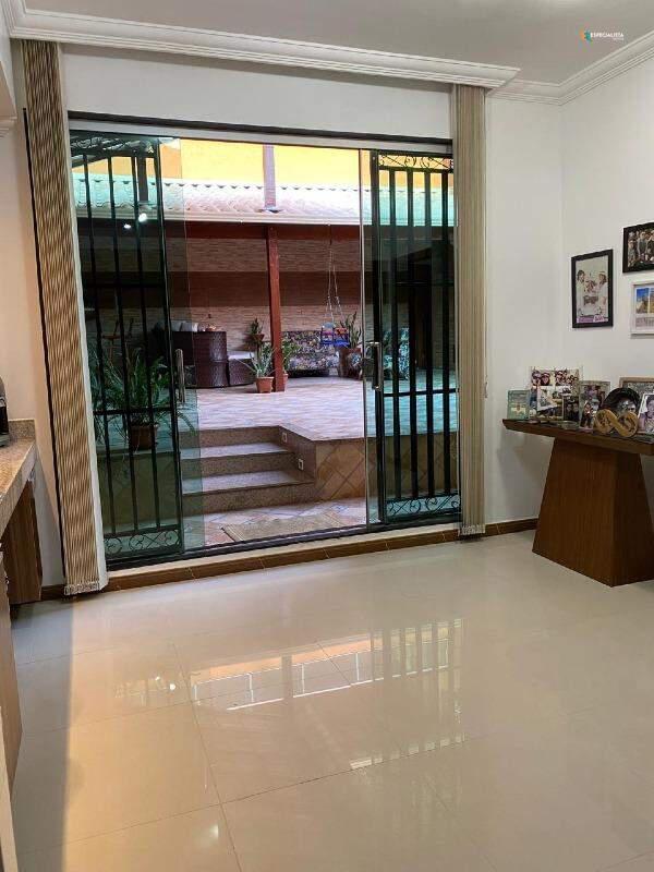 Casa, Conjunto Cristina (são Benedito), 3 Quartos, 4 Vagas, 1 Suíte