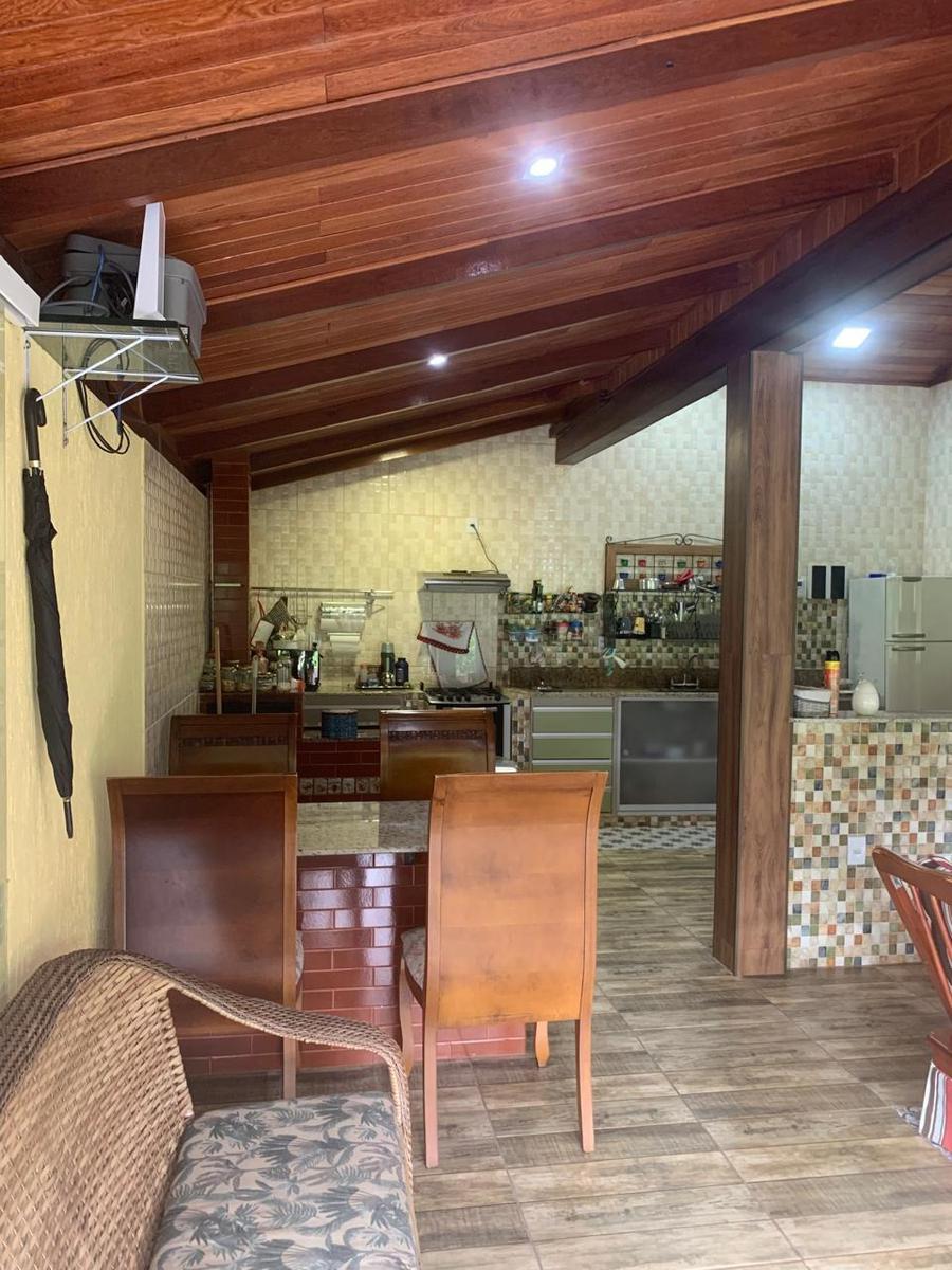 Fazenda, Ravena, 4 Quartos, 10 Vagas, 1 Suíte