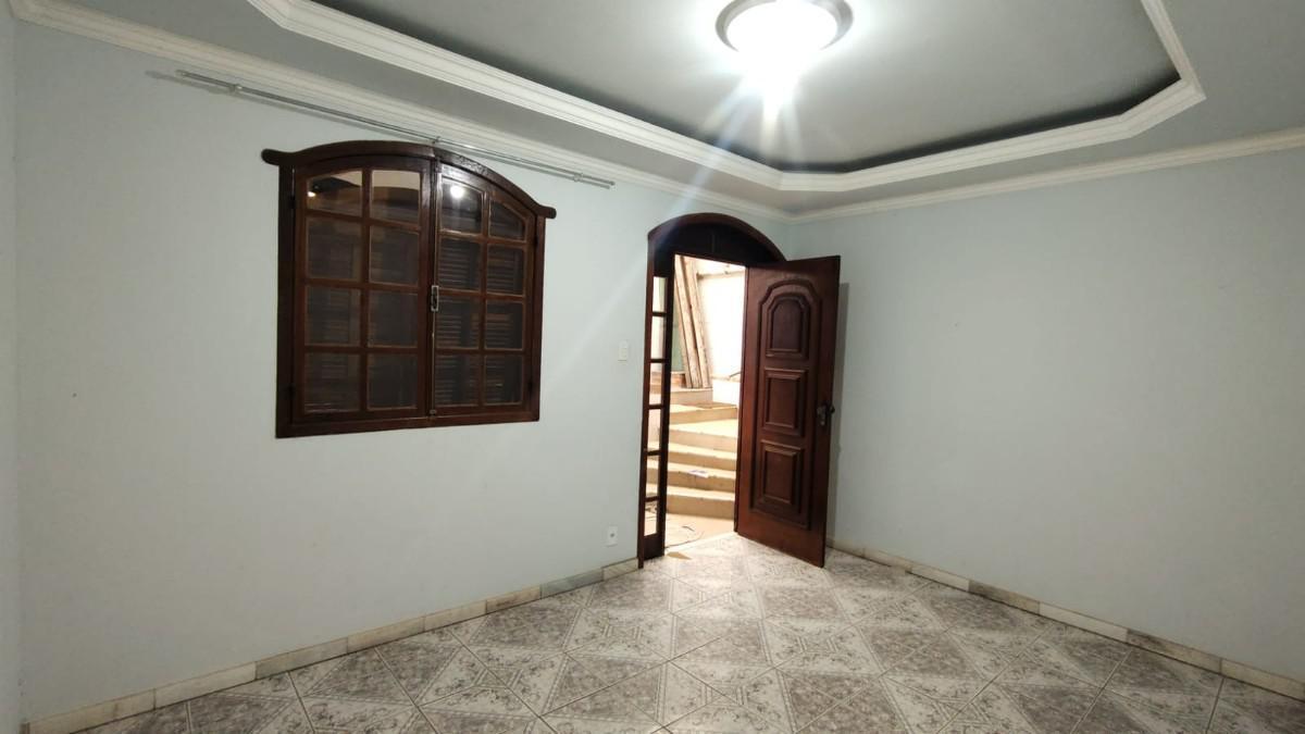 Casa, Ipê, 3 Quartos, 2 Vagas, 1 Suíte