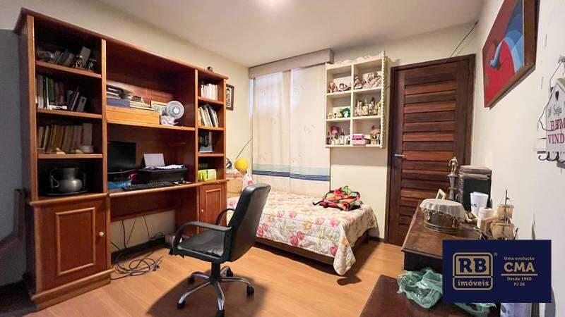 Casa, Serra, 7 Quartos, 8 Vagas, 2 Suítes