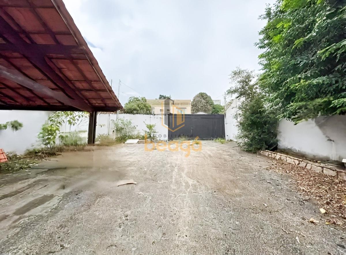 Casa, Planalto, 4 Quartos, 10 Vagas, 1 Suíte