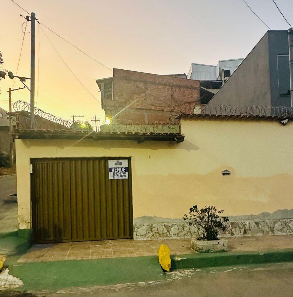 Casa, Guanabara, 2 Quartos, 0 Vaga