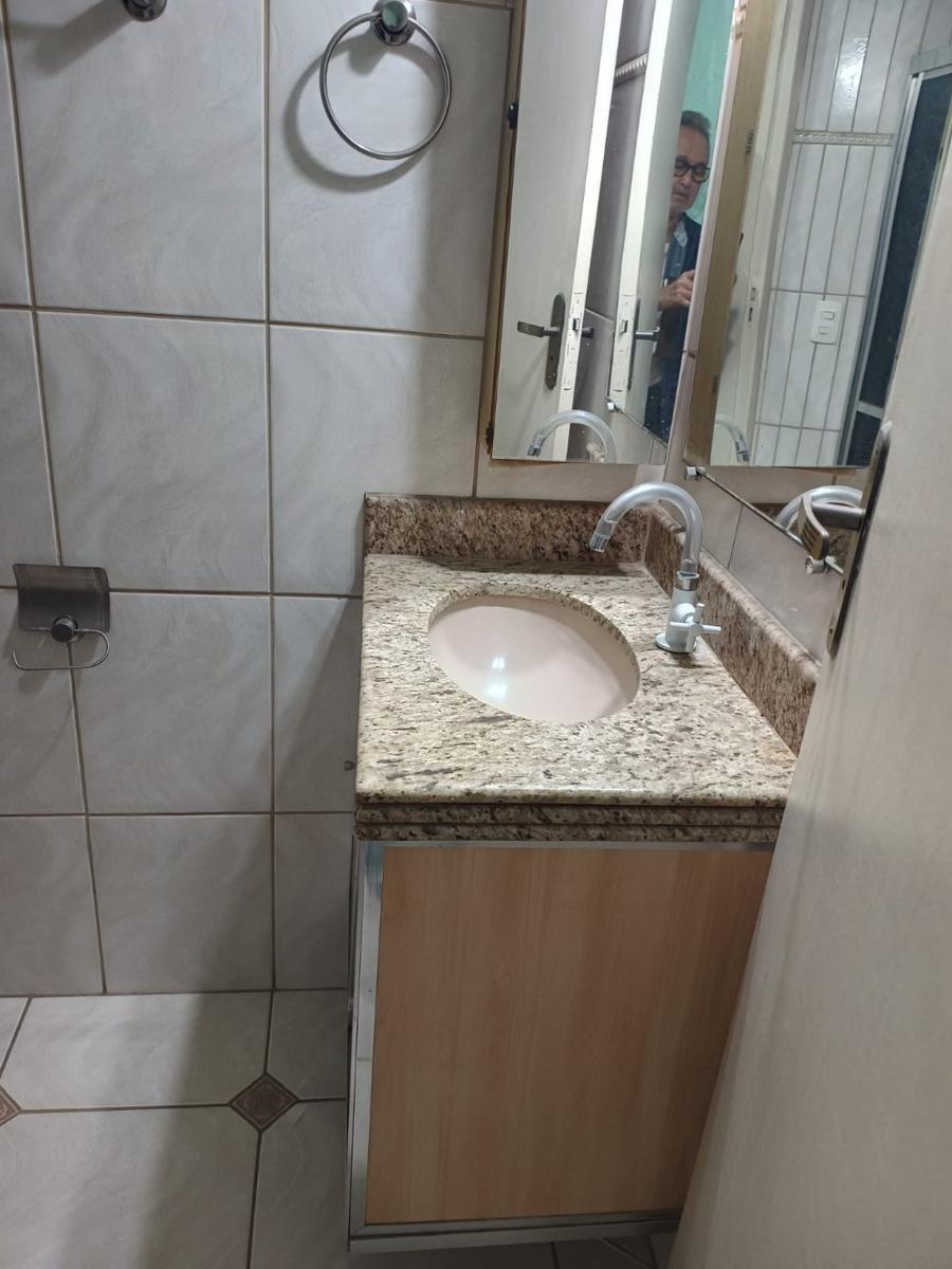 Casa, Cidade Industrial, 2 Quartos, 1 Vaga, 1 Suíte