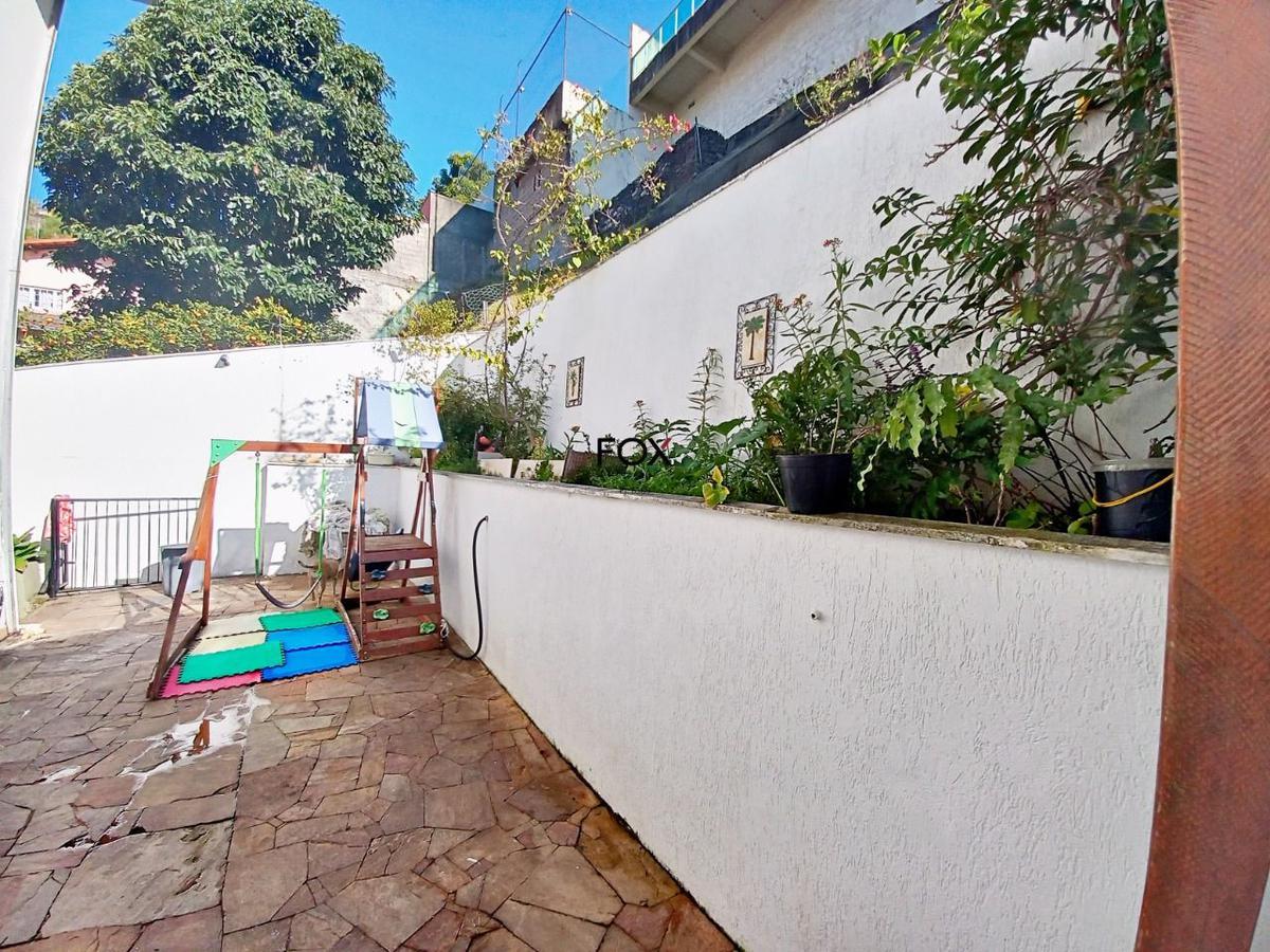 Casa, Santa Lúcia, 5 Quartos, 4 Vagas, 2 Suítes