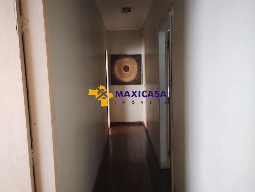 Casa, Nossa Senhora da Saúde, 4 Quartos, 2 Vagas, 1 Suíte