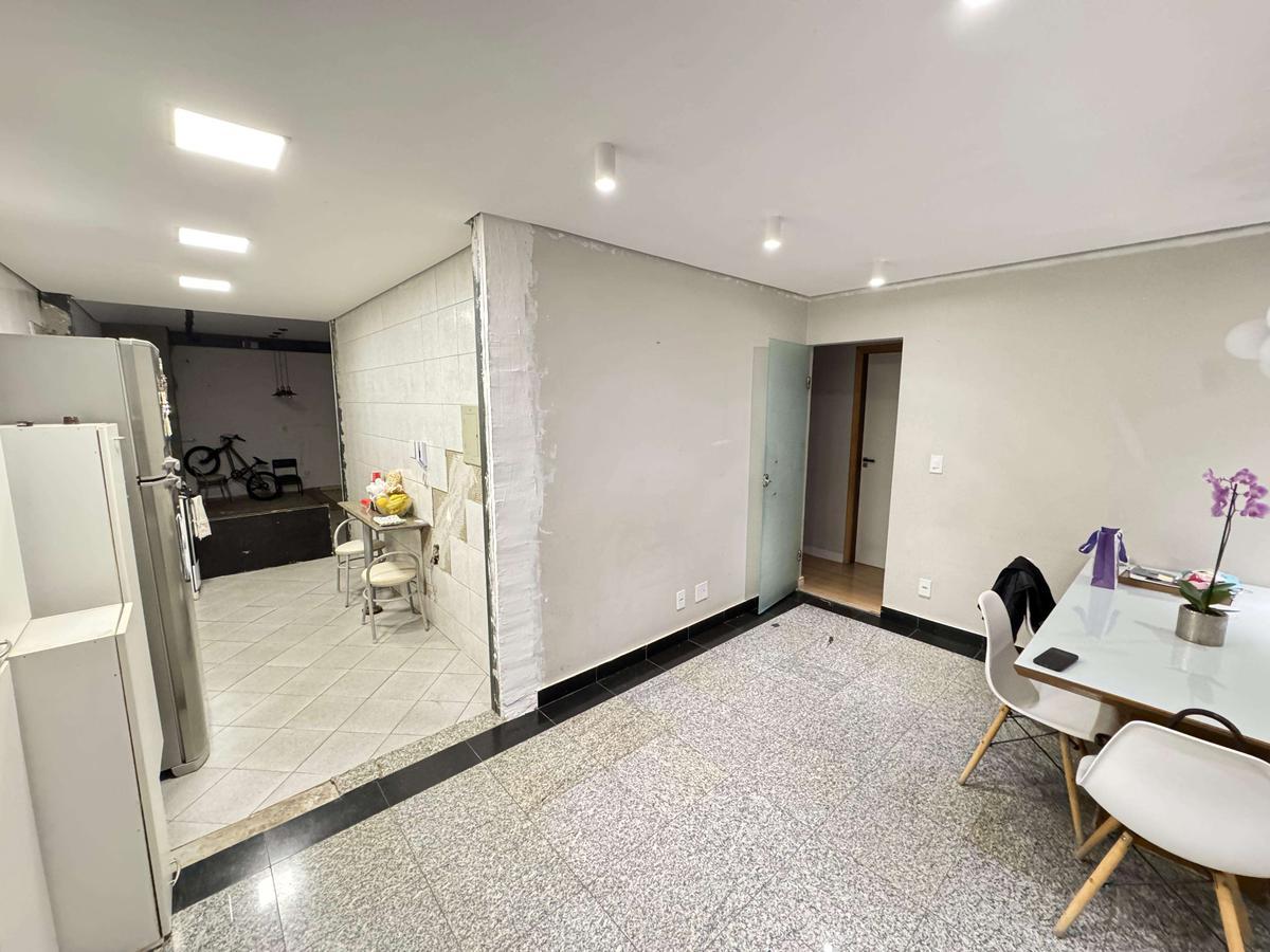 Apartamento, Castelo, 3 Quartos, 1 Vaga, 1 Suíte