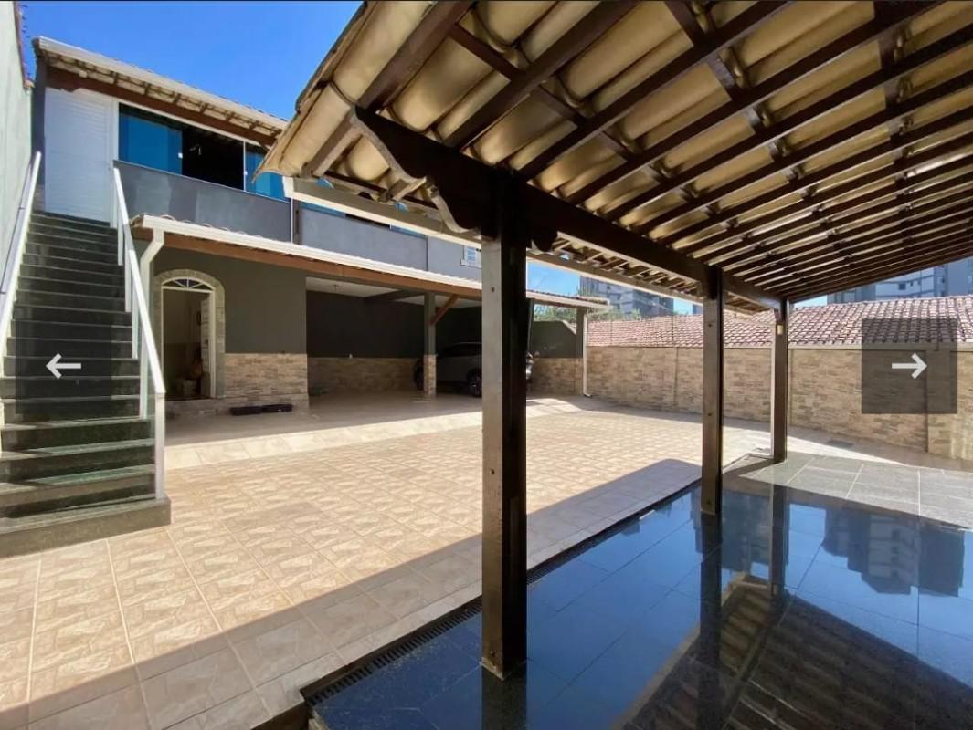 Casa, Santa Branca, 4 Quartos, 2 Vagas, 2 Suítes